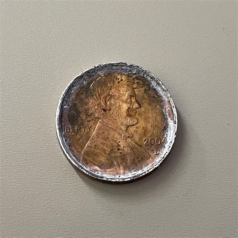 are coins with inconsistent thickness counterfeit